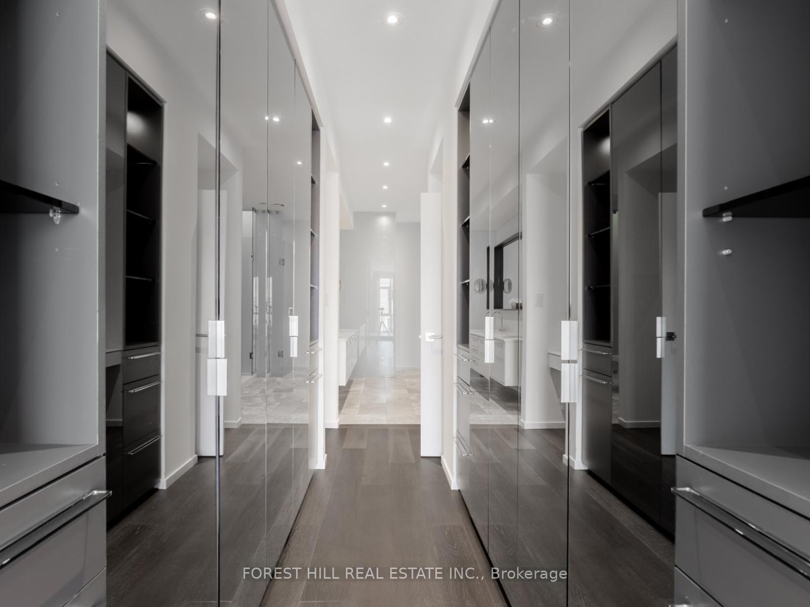 850 Richmond Street W 15
