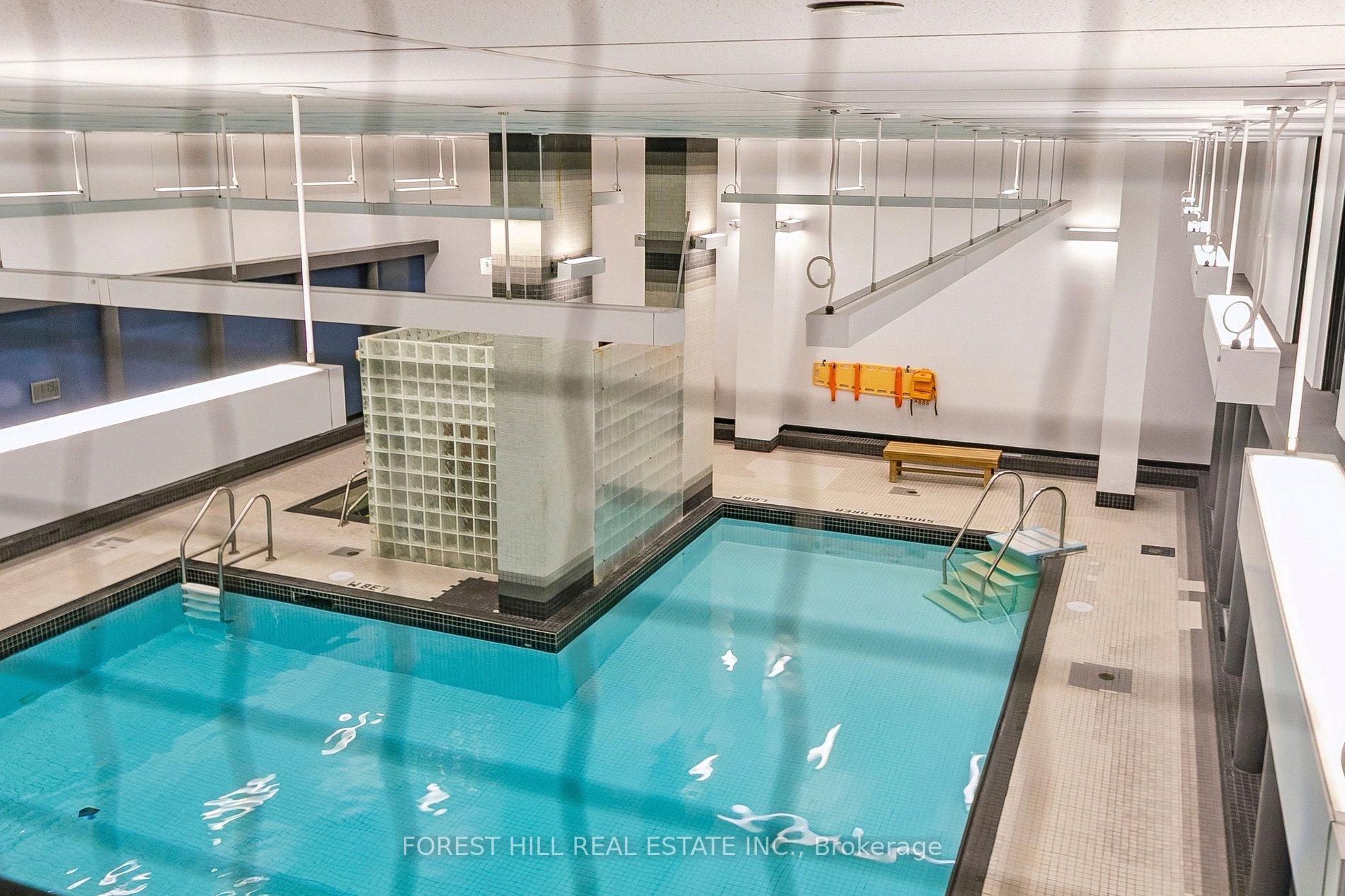 705 King Street W 1203
