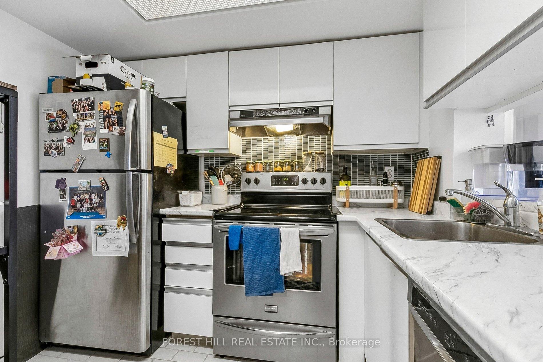 705 King Street W 1203