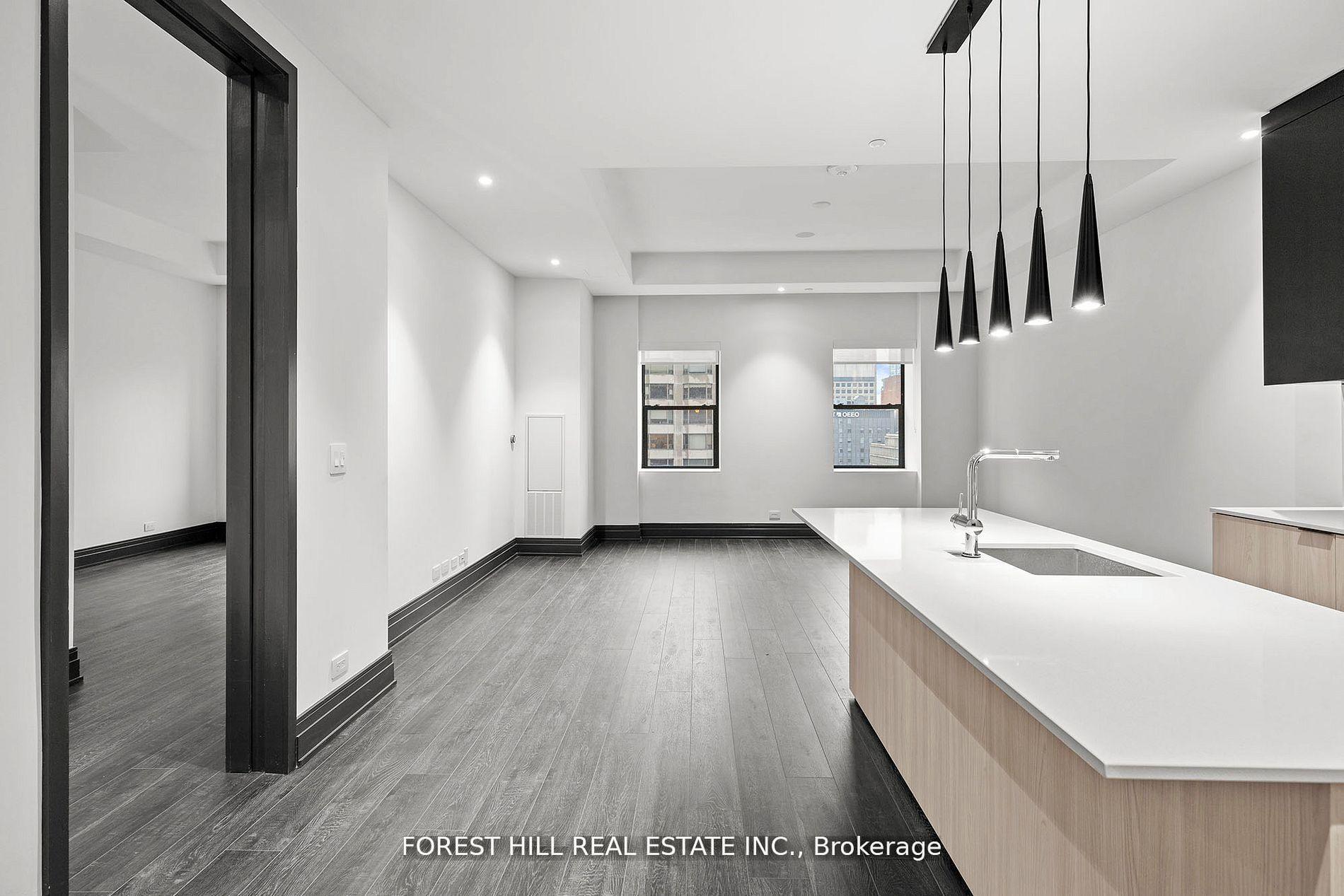 2 Avenue Road 1402
