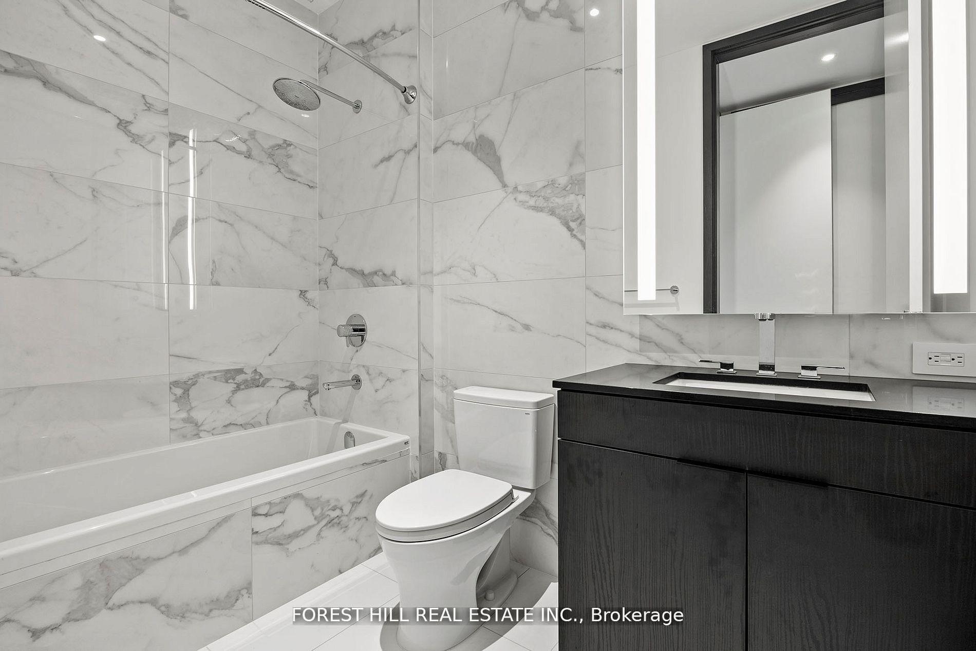 2 Avenue Road 1402