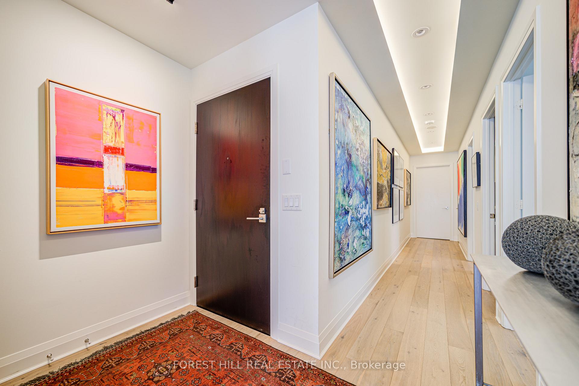 151 Avenue Road 204