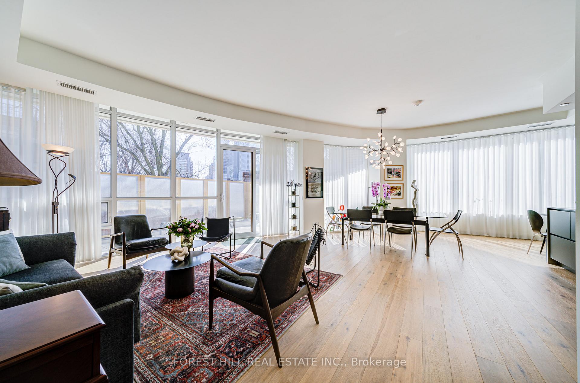 151 Avenue Road 204