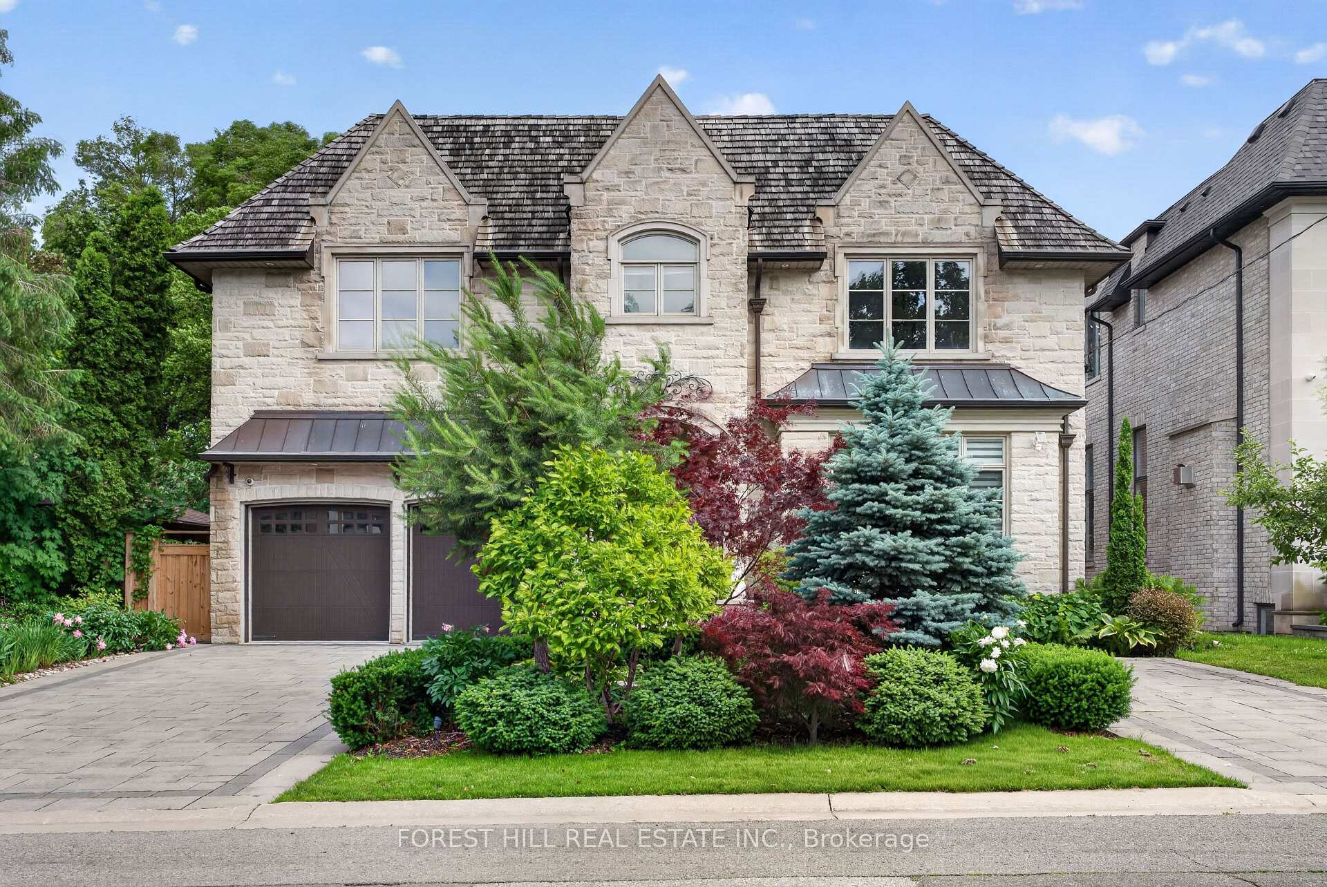 59 Munro Boulevard, Toronto