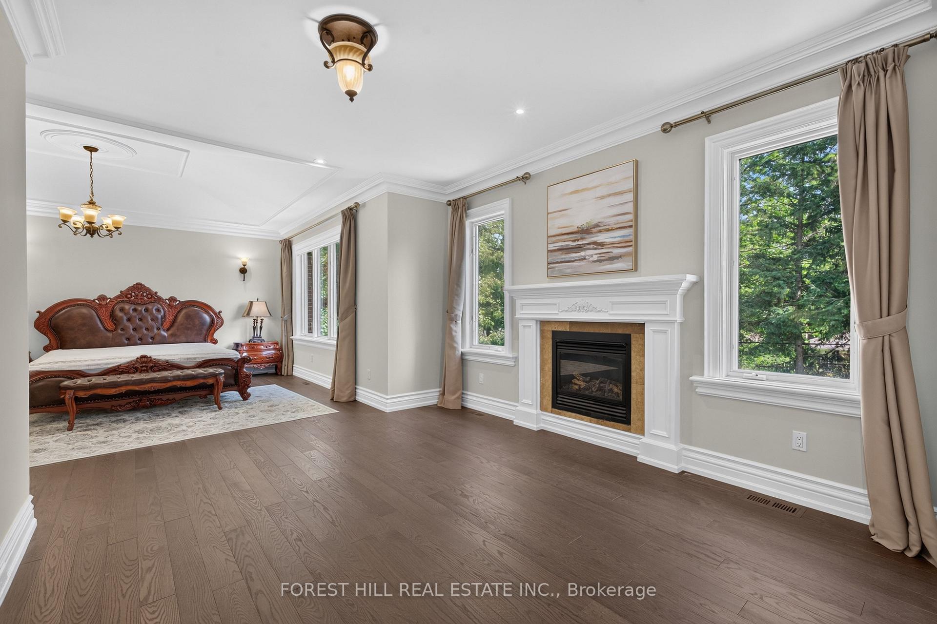 59 Munro Boulevard, Toronto