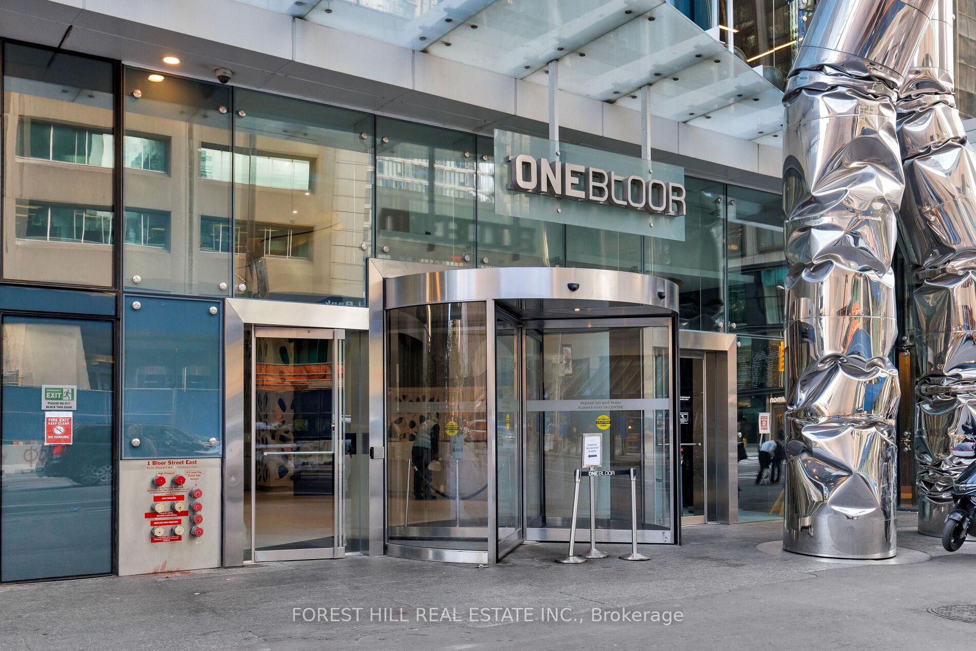 1 Bloor Street E 6805, Toronto Unit: 6805