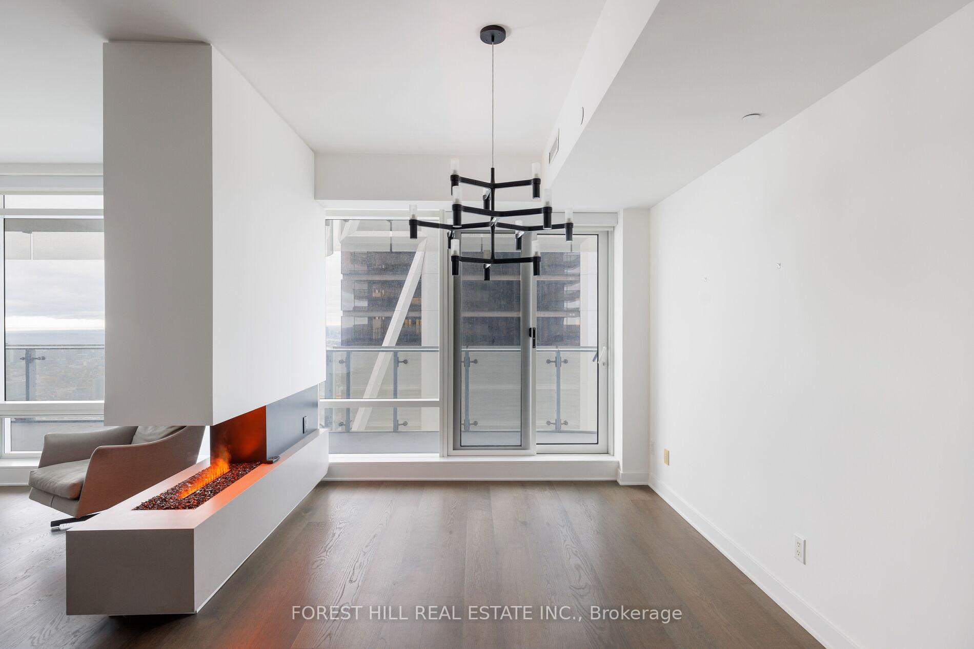 1 Bloor Street E 6805, Toronto Unit: 6805
