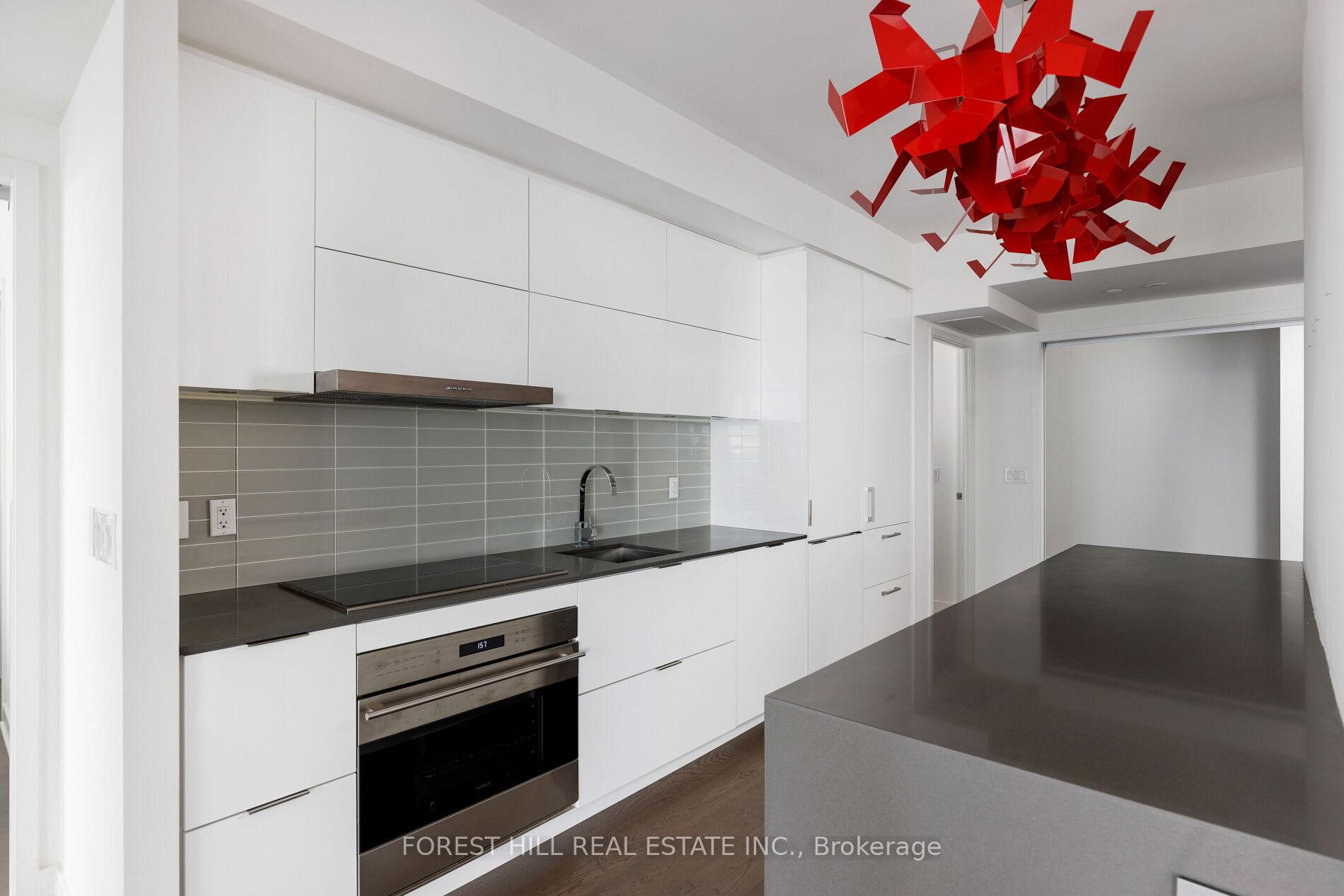 1 Bloor Street E 6805, Toronto Unit: 6805
