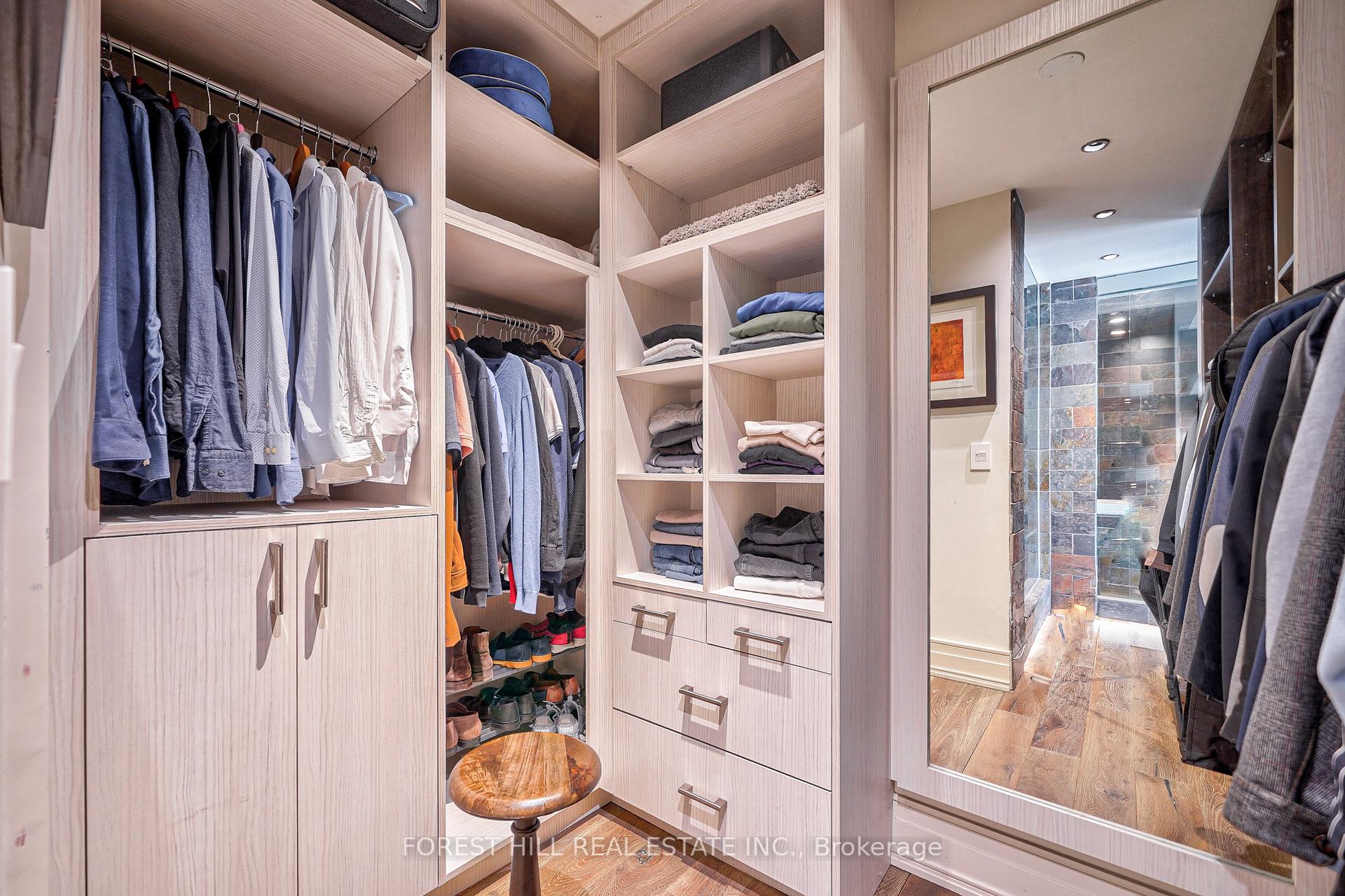 8 Colborne Street Ph2701, Toronto Unit: Ph2701