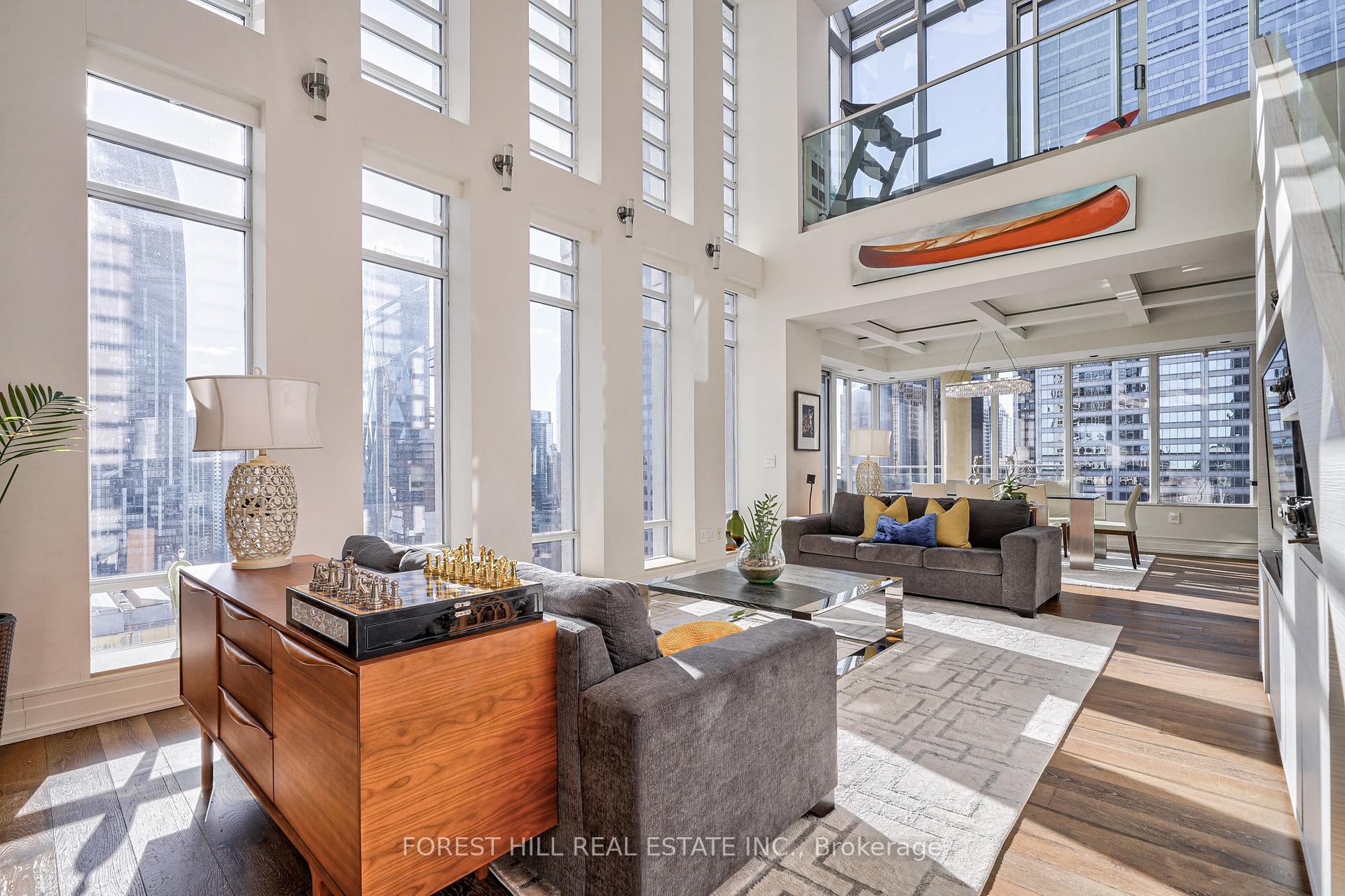 8 Colborne Street Ph2701, Toronto Unit: Ph2701