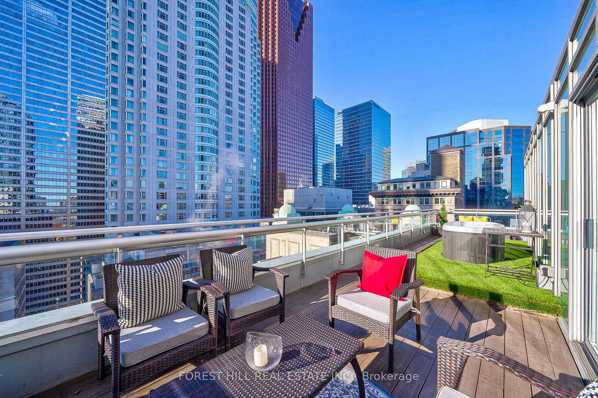 8 Colborne Street Ph2701, Toronto Unit: Ph2701