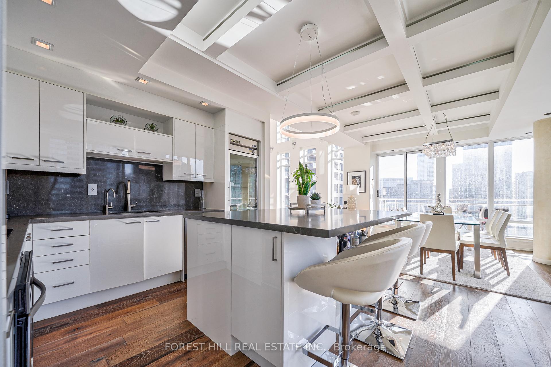 8 Colborne Street Ph2701, Toronto Unit: Ph2701