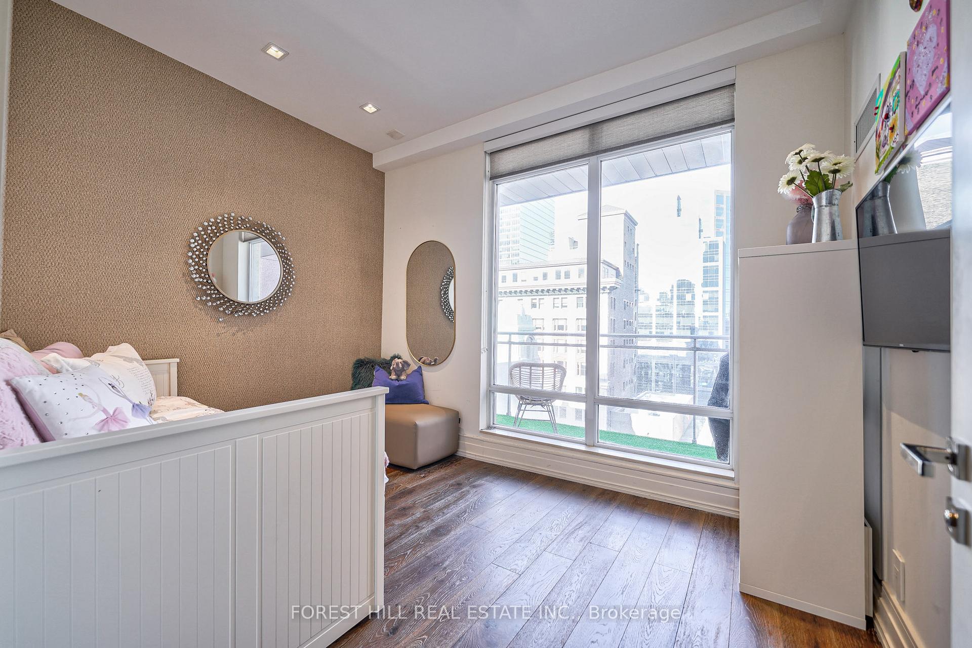 8 Colborne Street Ph2701, Toronto Unit: Ph2701