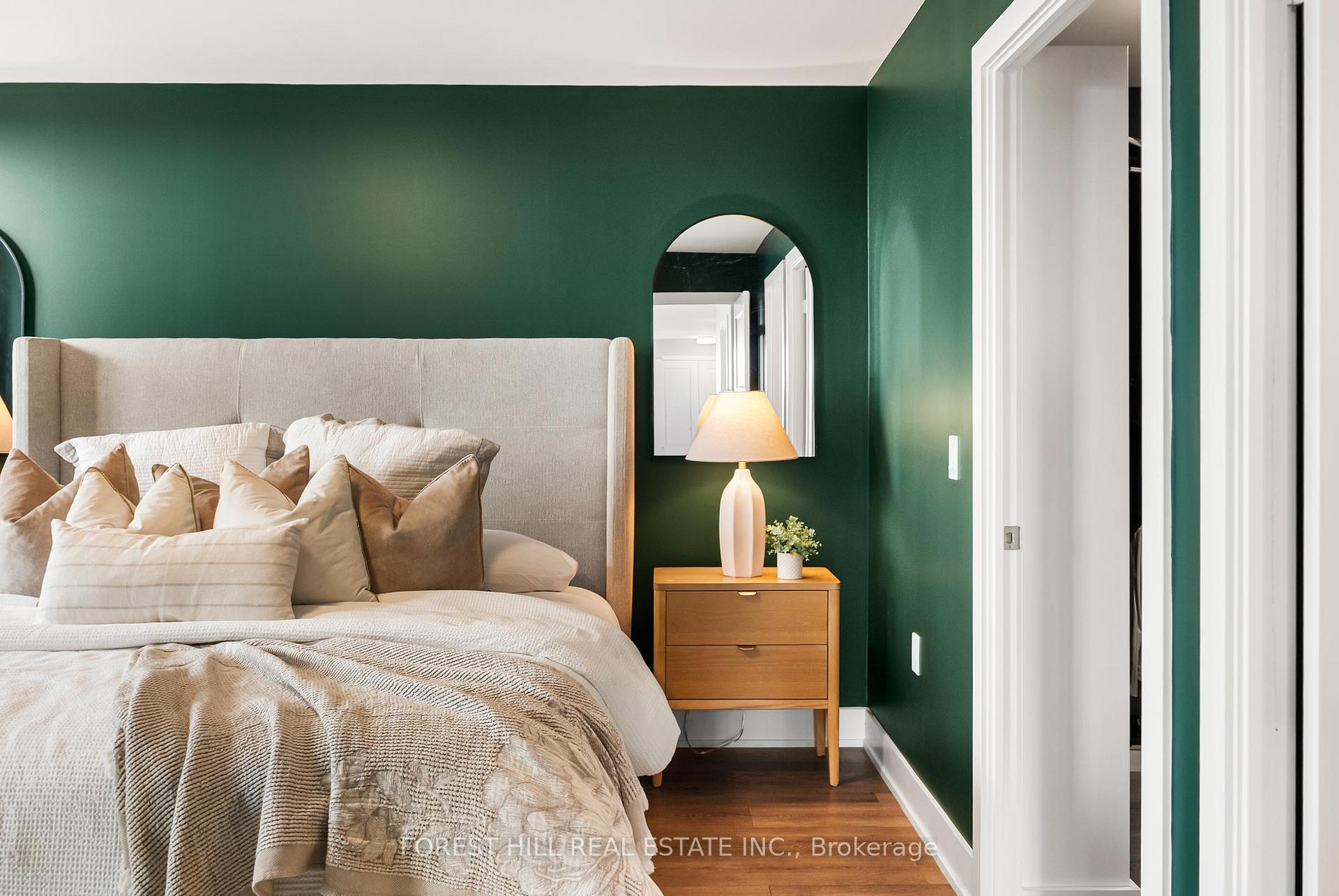 575 Bloor Street E 503, Toronto Unit: 503