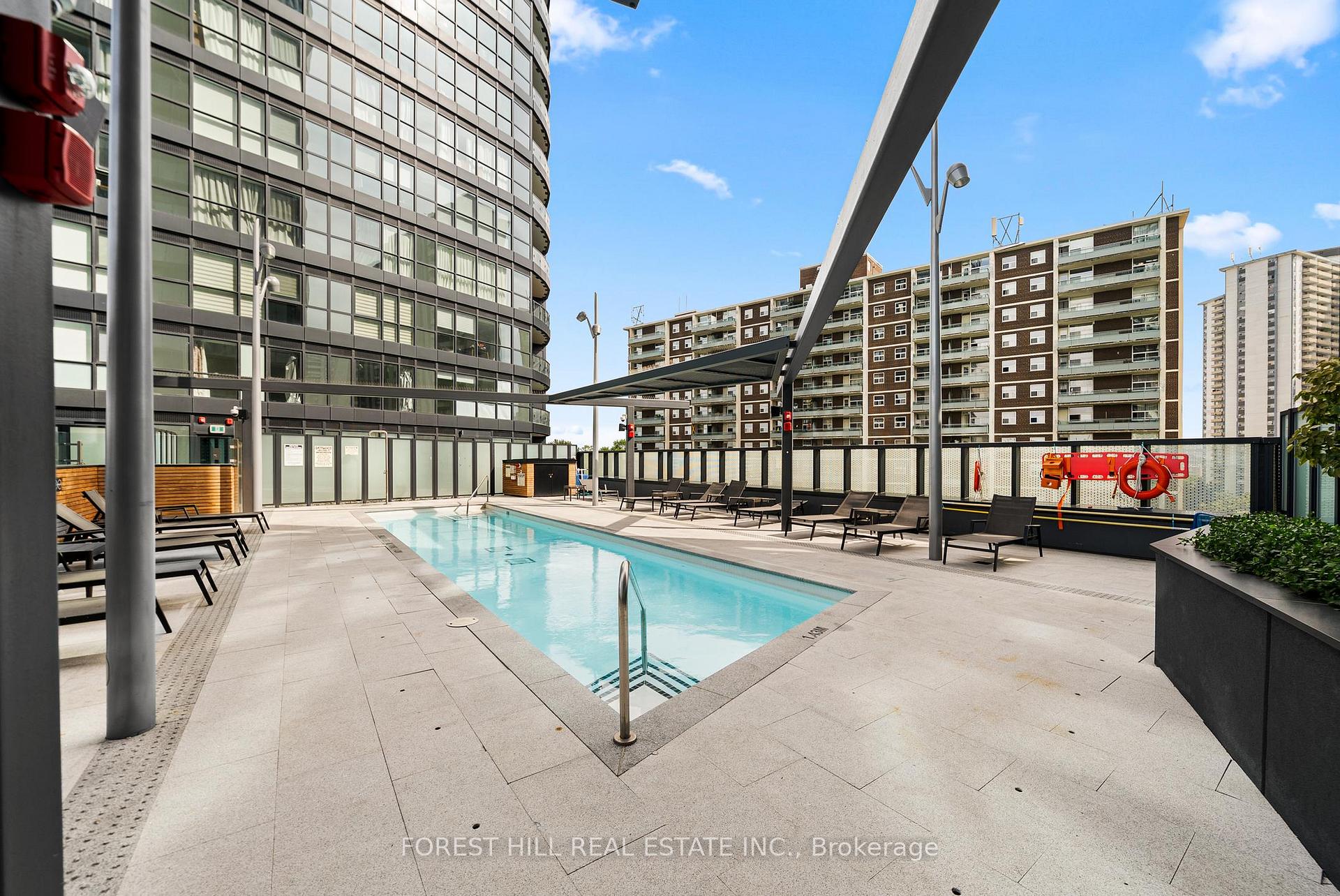 575 Bloor Street E 503, Toronto Unit: 503