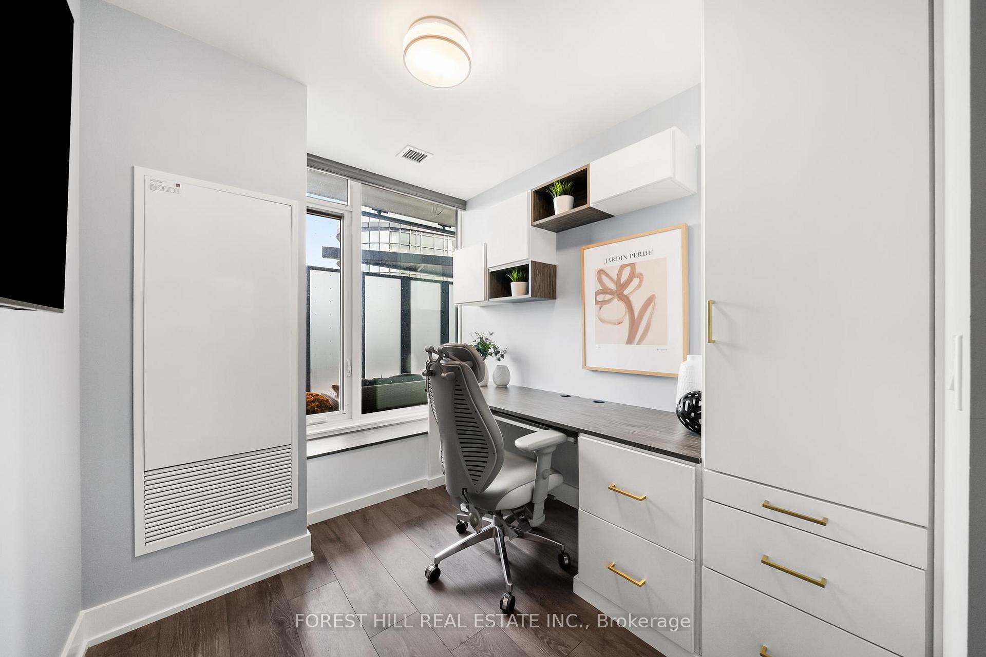 575 Bloor Street E 503, Toronto Unit: 503