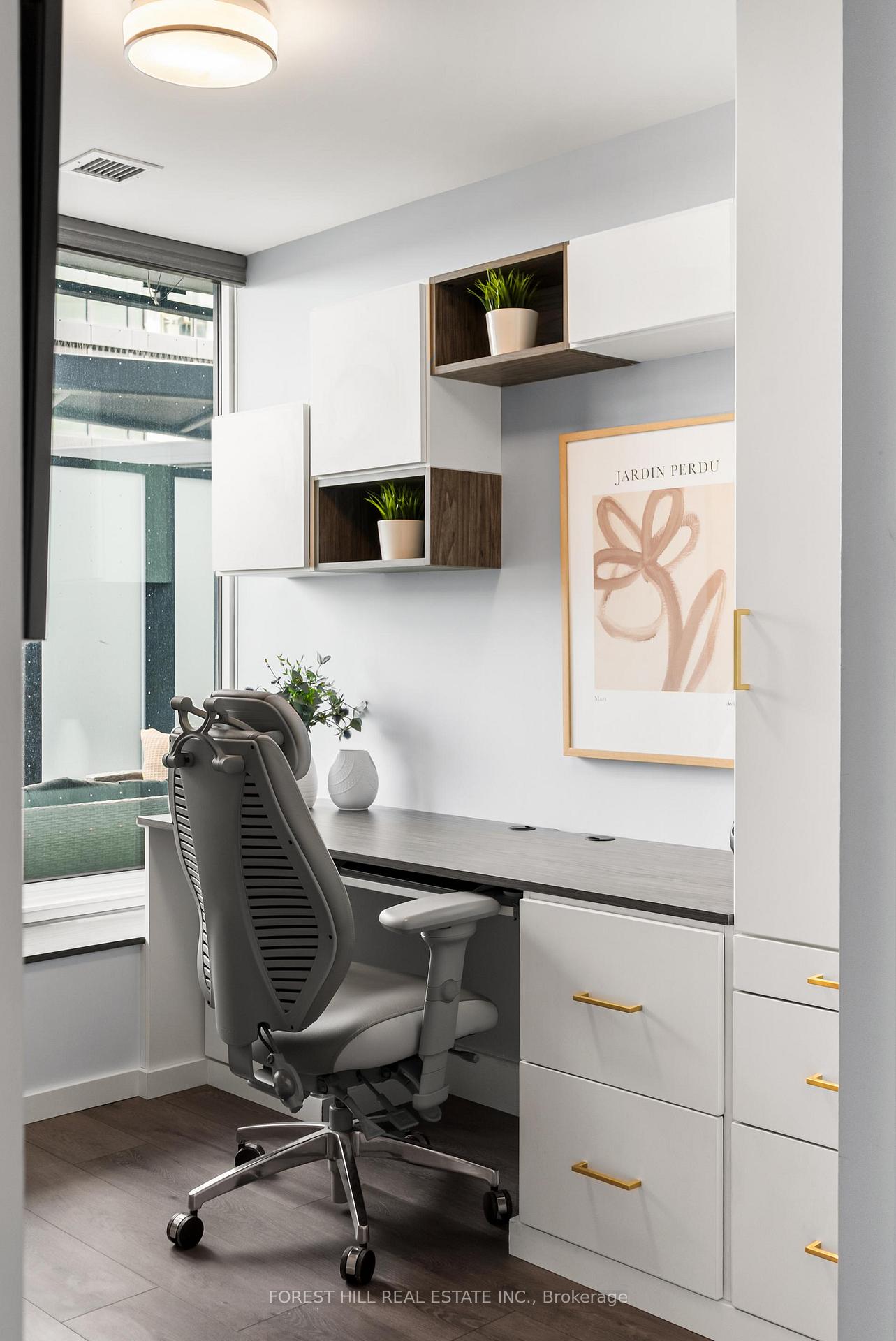 575 Bloor Street E 503, Toronto Unit: 503