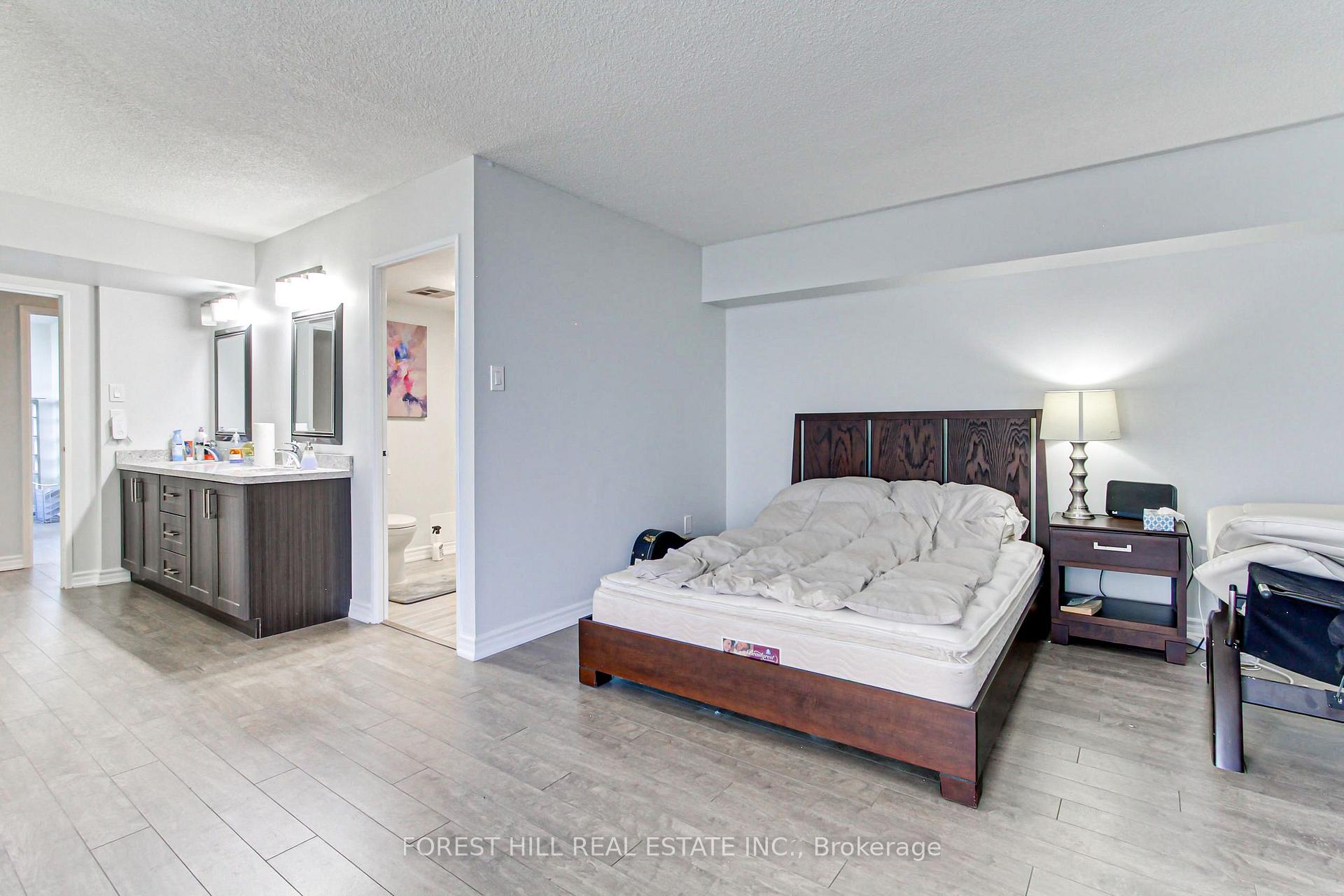 2330 Bridletowne Circle 1909