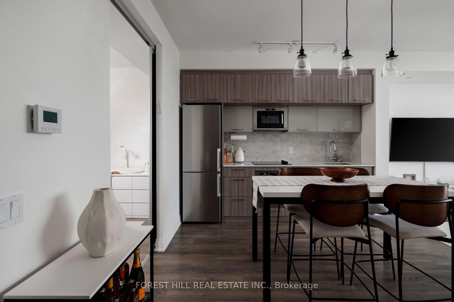 4800 Highway 7 Road 701