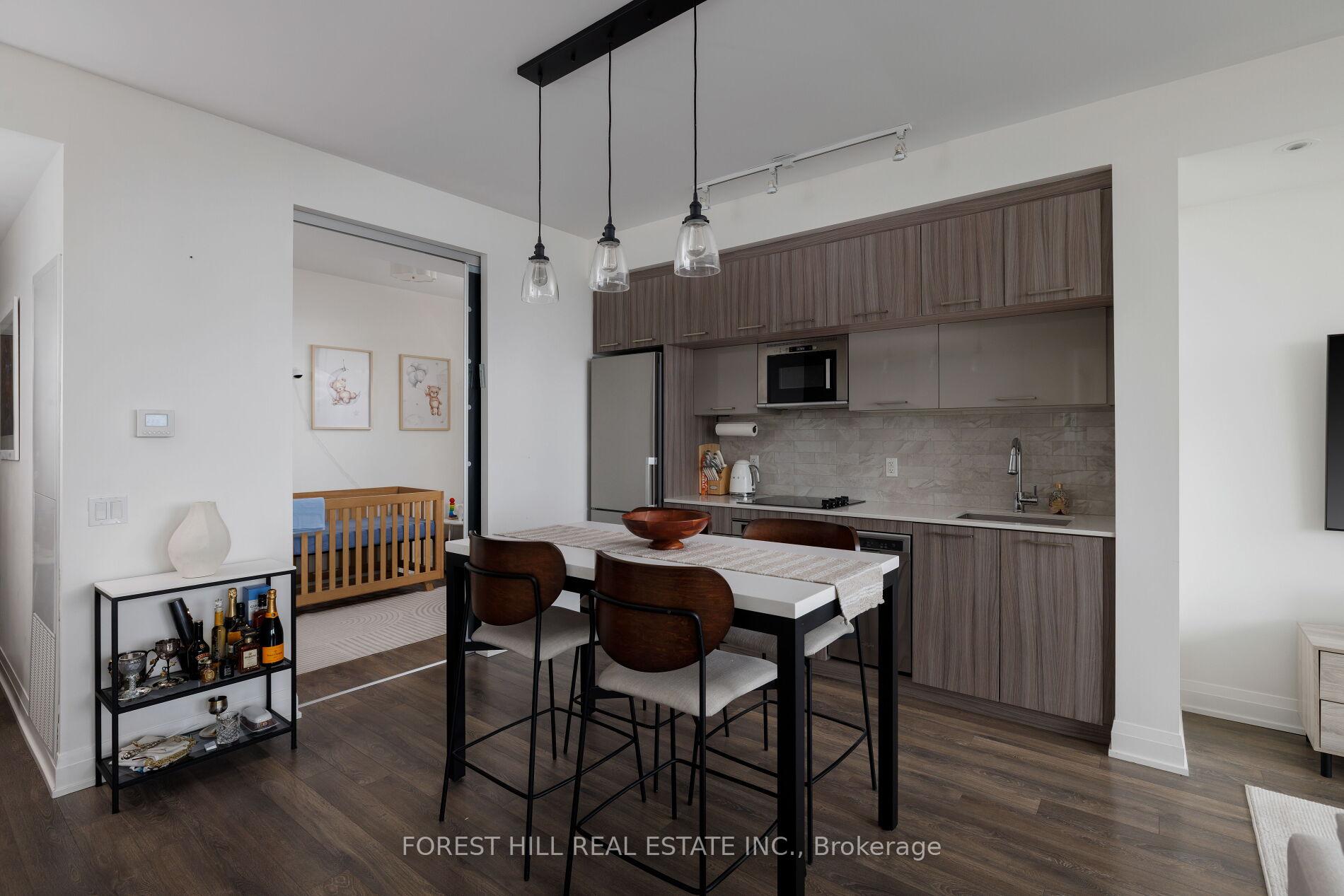 4800 Highway 7 Road 701