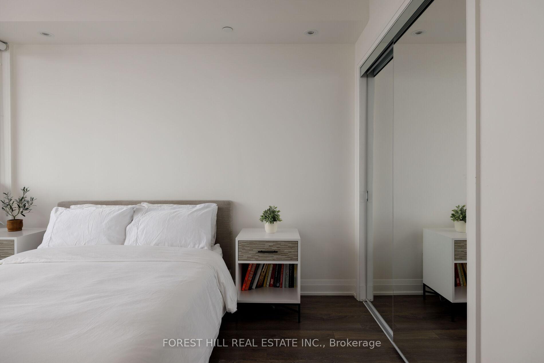 4800 Highway 7 Road 701