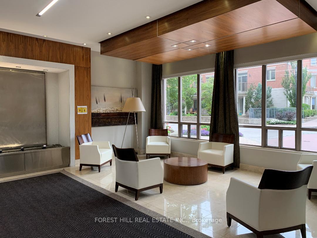 37 Galleria Parkway 212