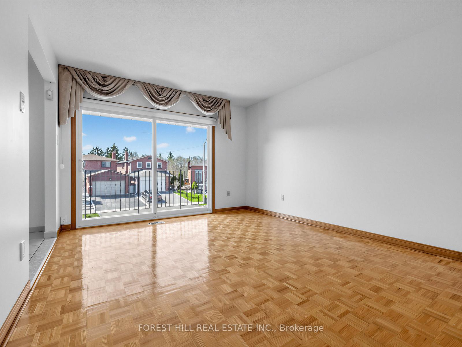 10 Boyne Highland Court