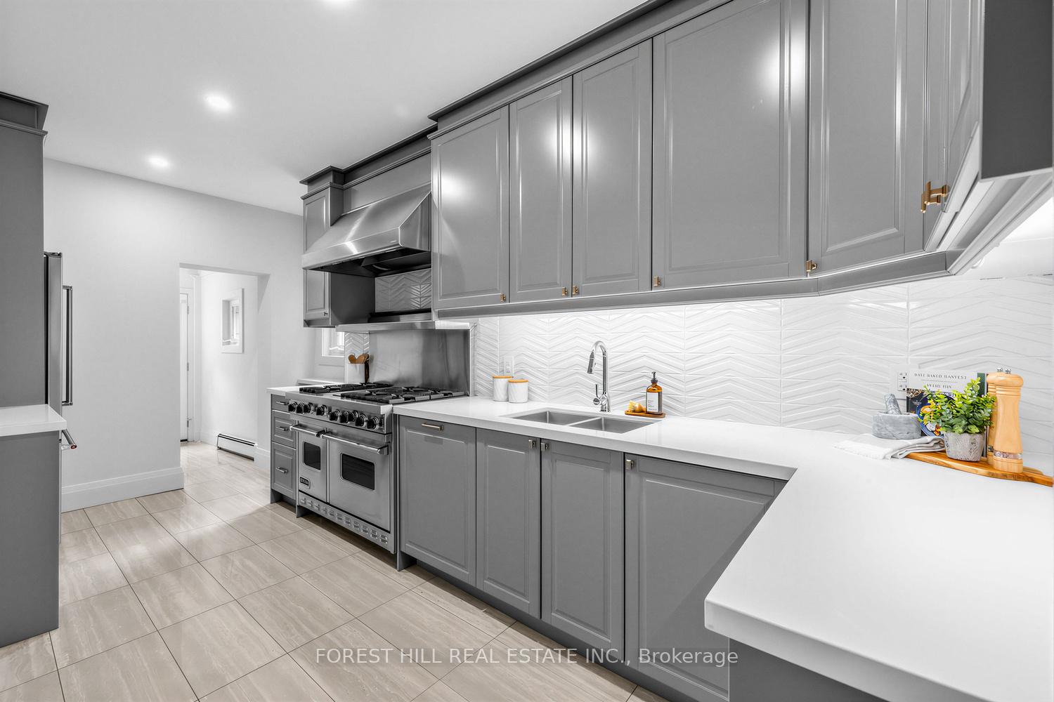 35 Westmount Avenue
