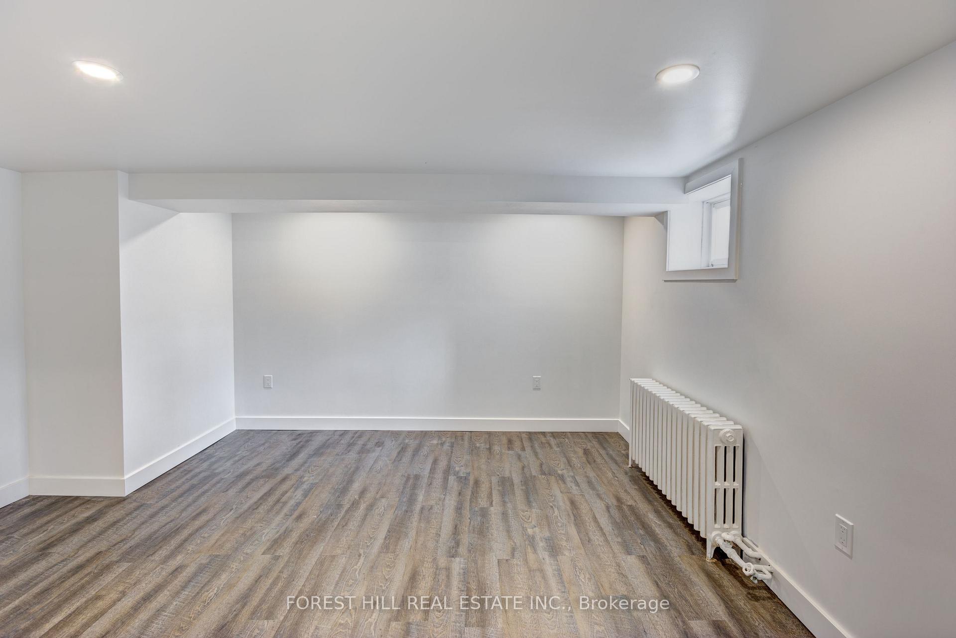 35 Westmount Avenue
