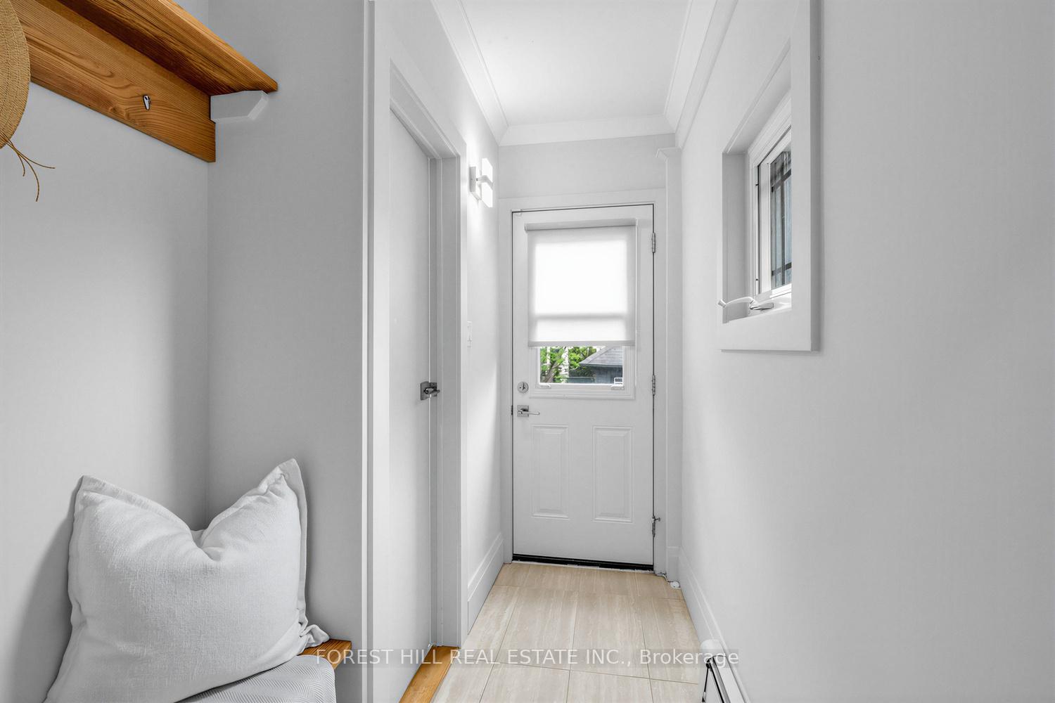 35 Westmount Avenue