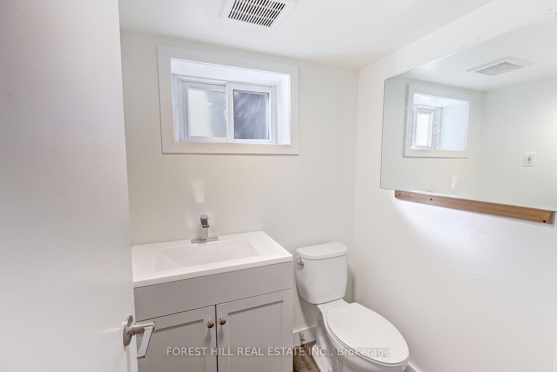 35 Westmount Avenue