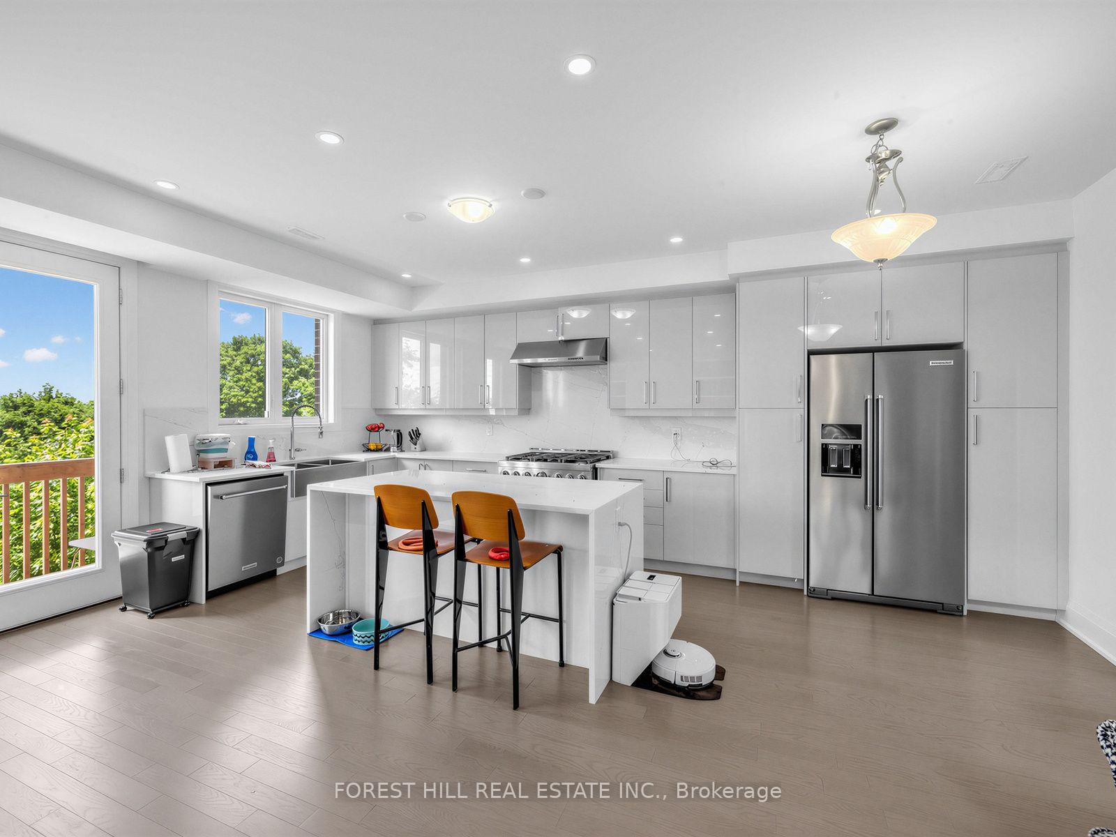 2996 Weston Road, Toronto