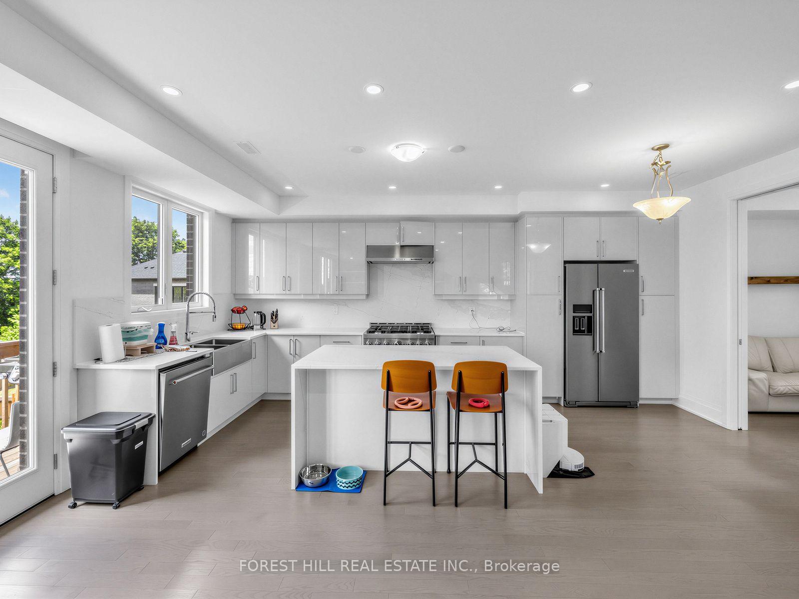 2996 Weston Road, Toronto