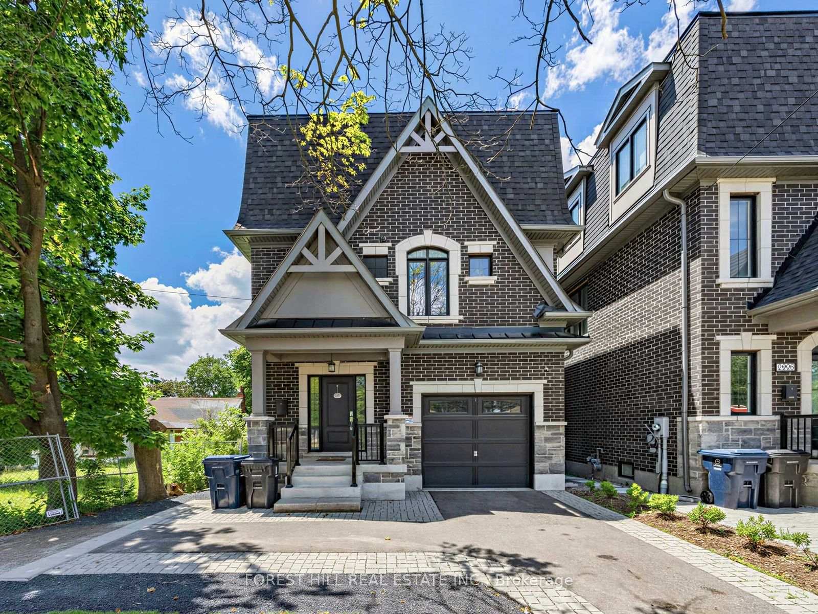 2996 Weston Road, Toronto