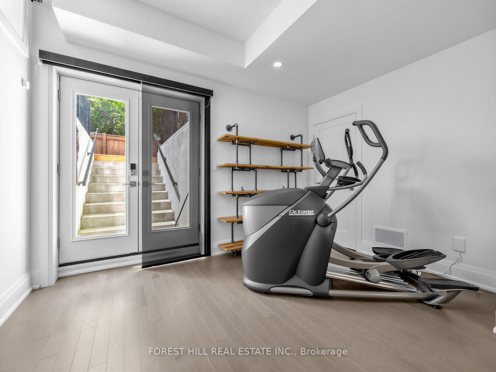 2996 Weston Road, Toronto