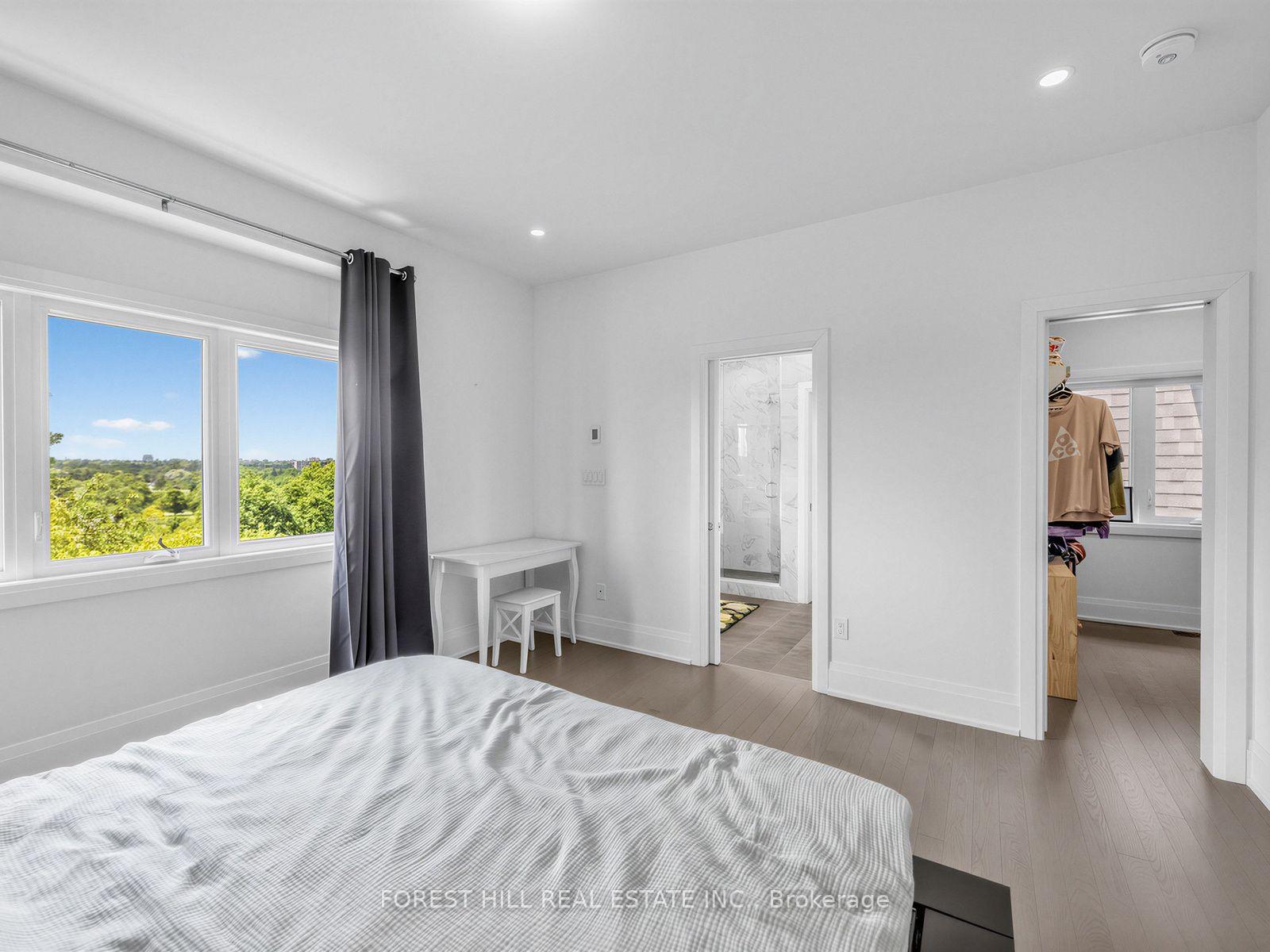 2996 Weston Road, Toronto