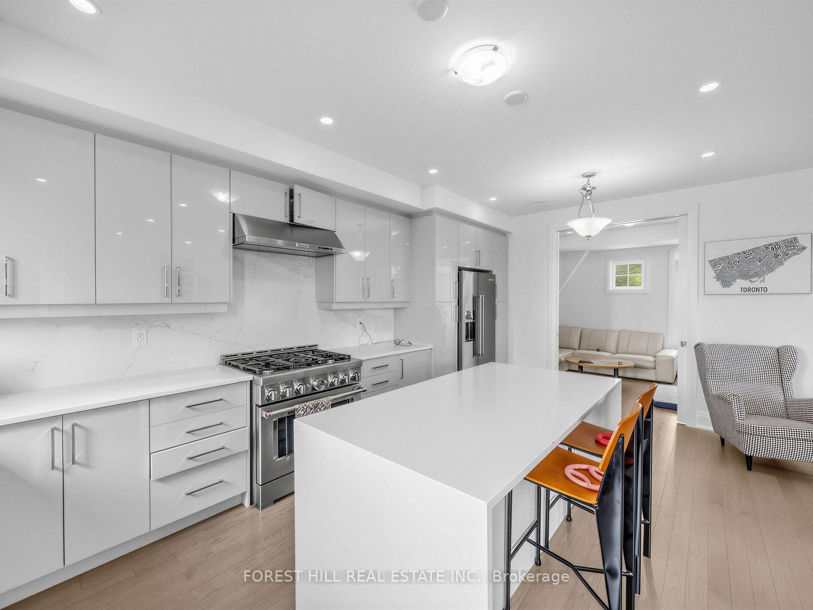 2996 Weston Road, Toronto