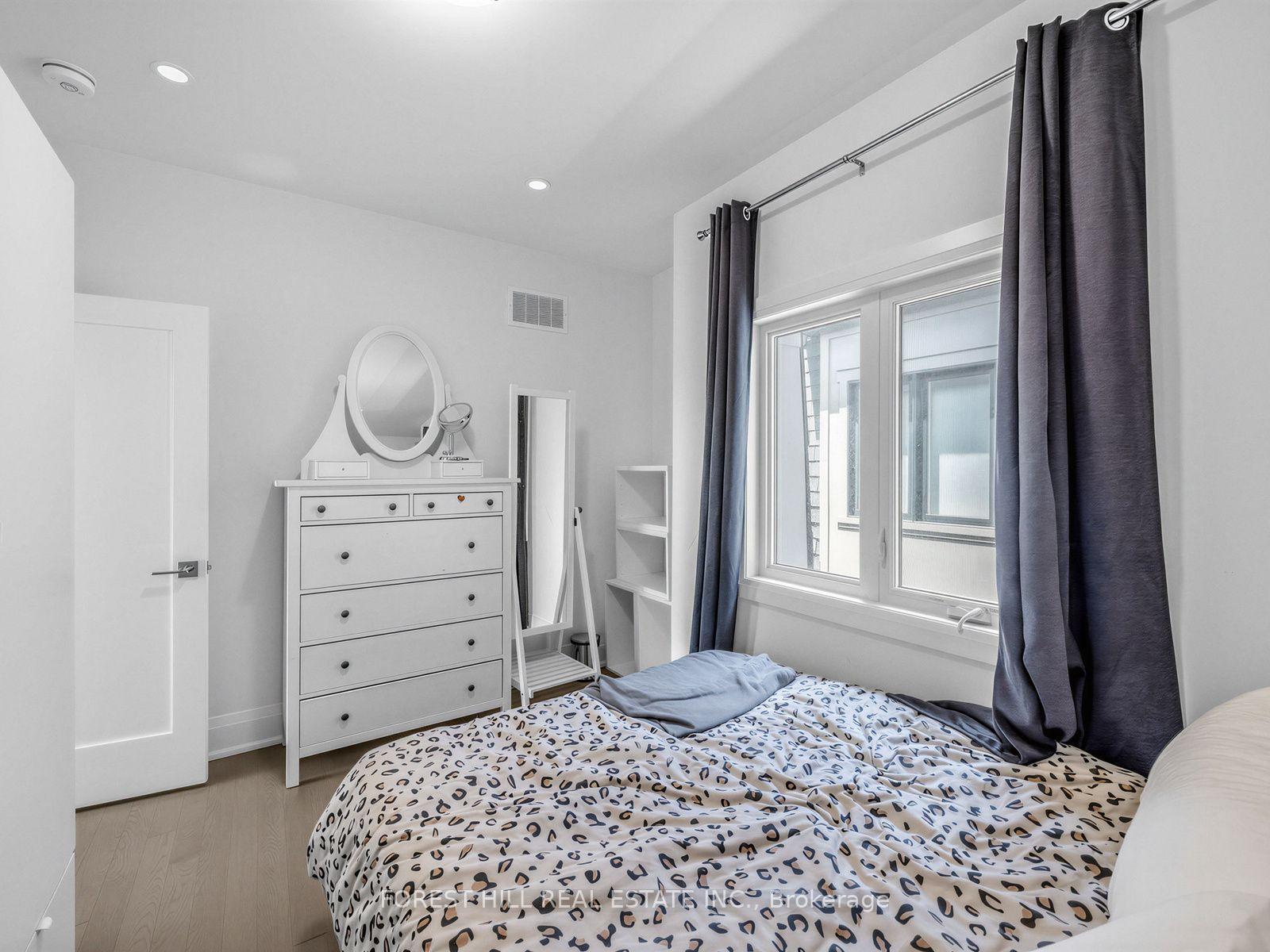 2996 Weston Road, Toronto