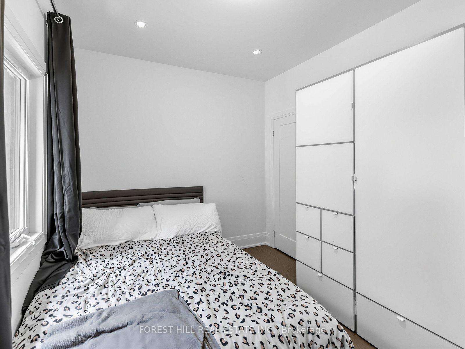 2996 Weston Road, Toronto