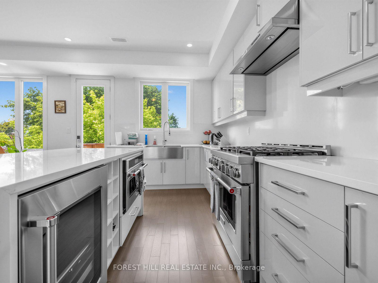 2996 Weston Road, Toronto