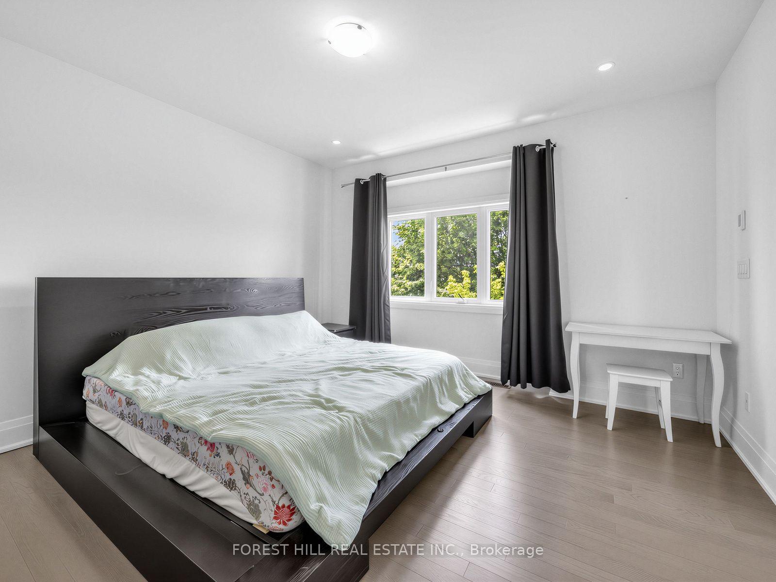 2996 Weston Road, Toronto