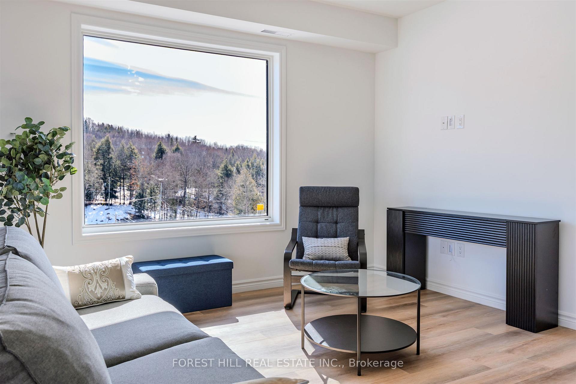 119 Town Line Road E F101
