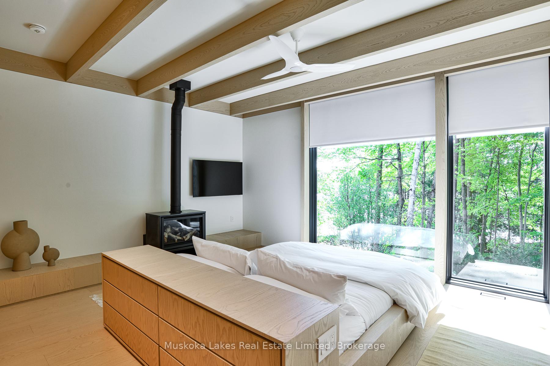1074 Woodington Road Unit 1