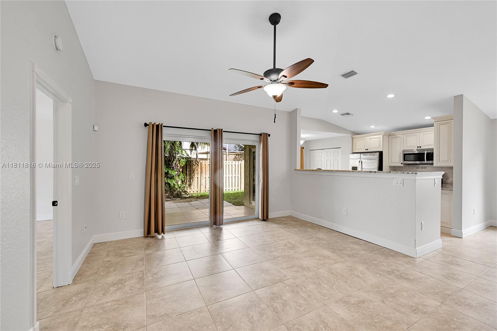 5511 NW 49th Ter # 5511