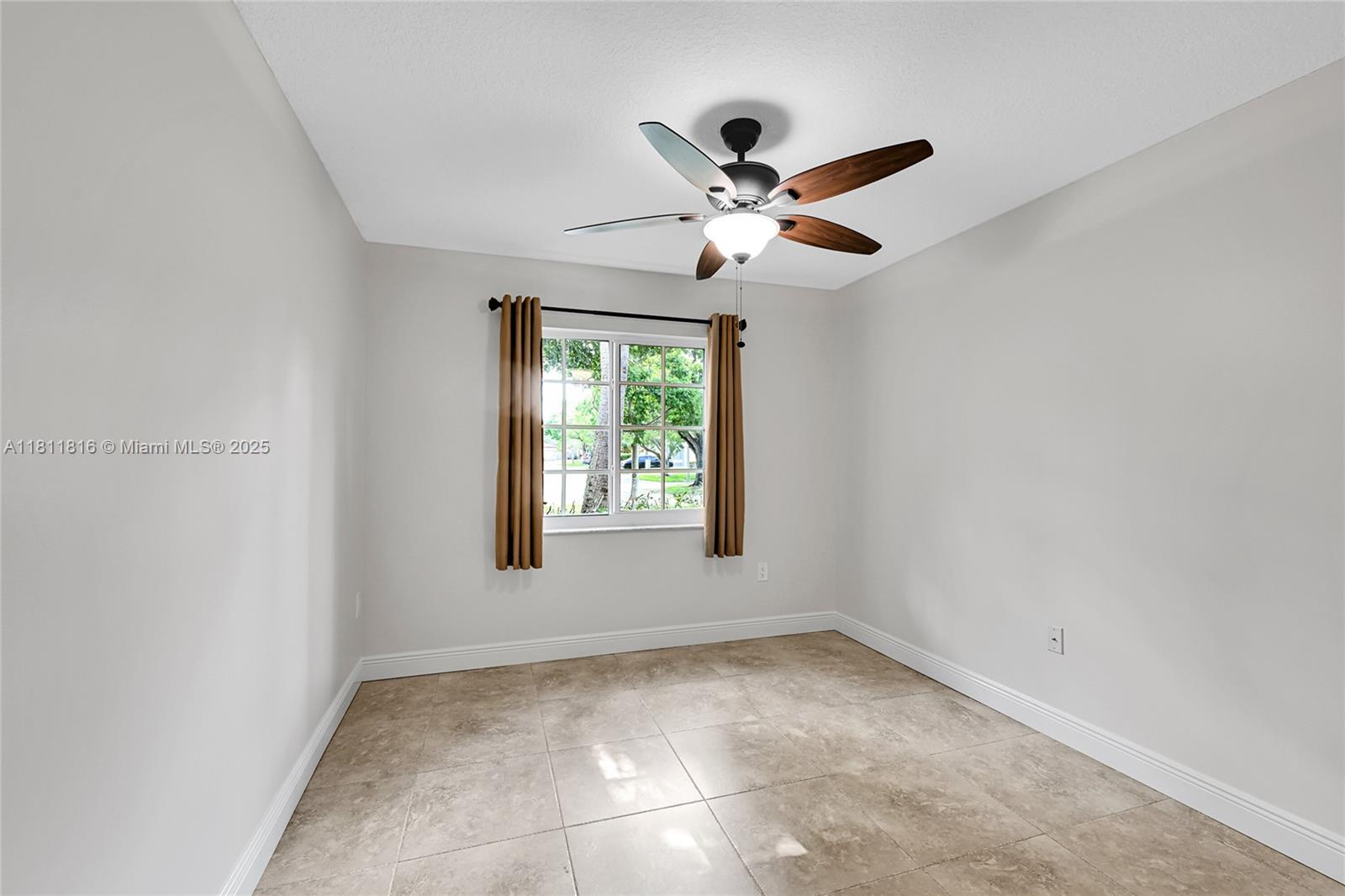 5511 NW 49th Ter # 5511