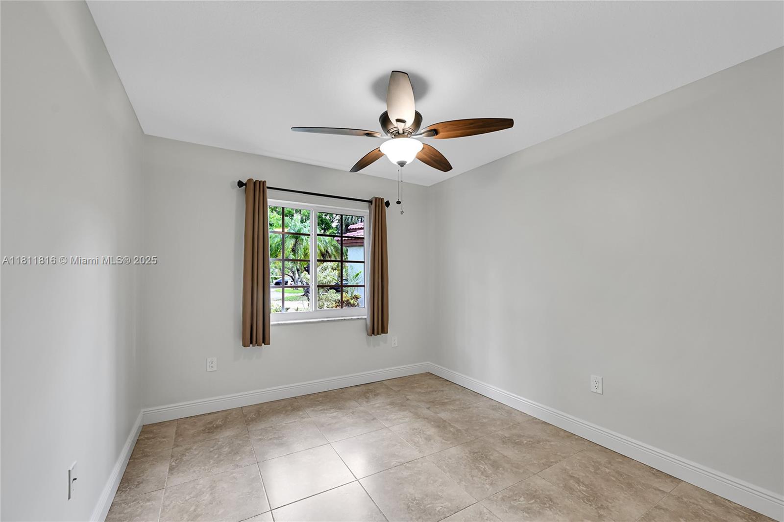 5511 NW 49th Ter # 5511