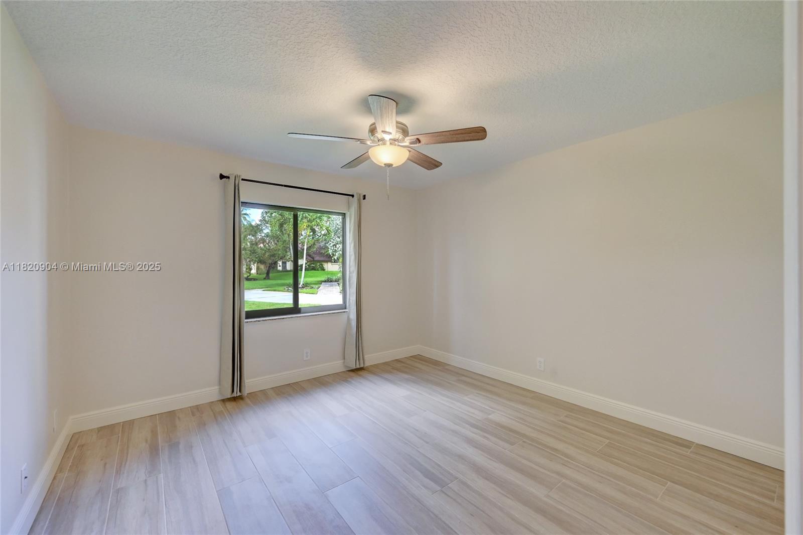 7120 Hialeah Ln # 7120