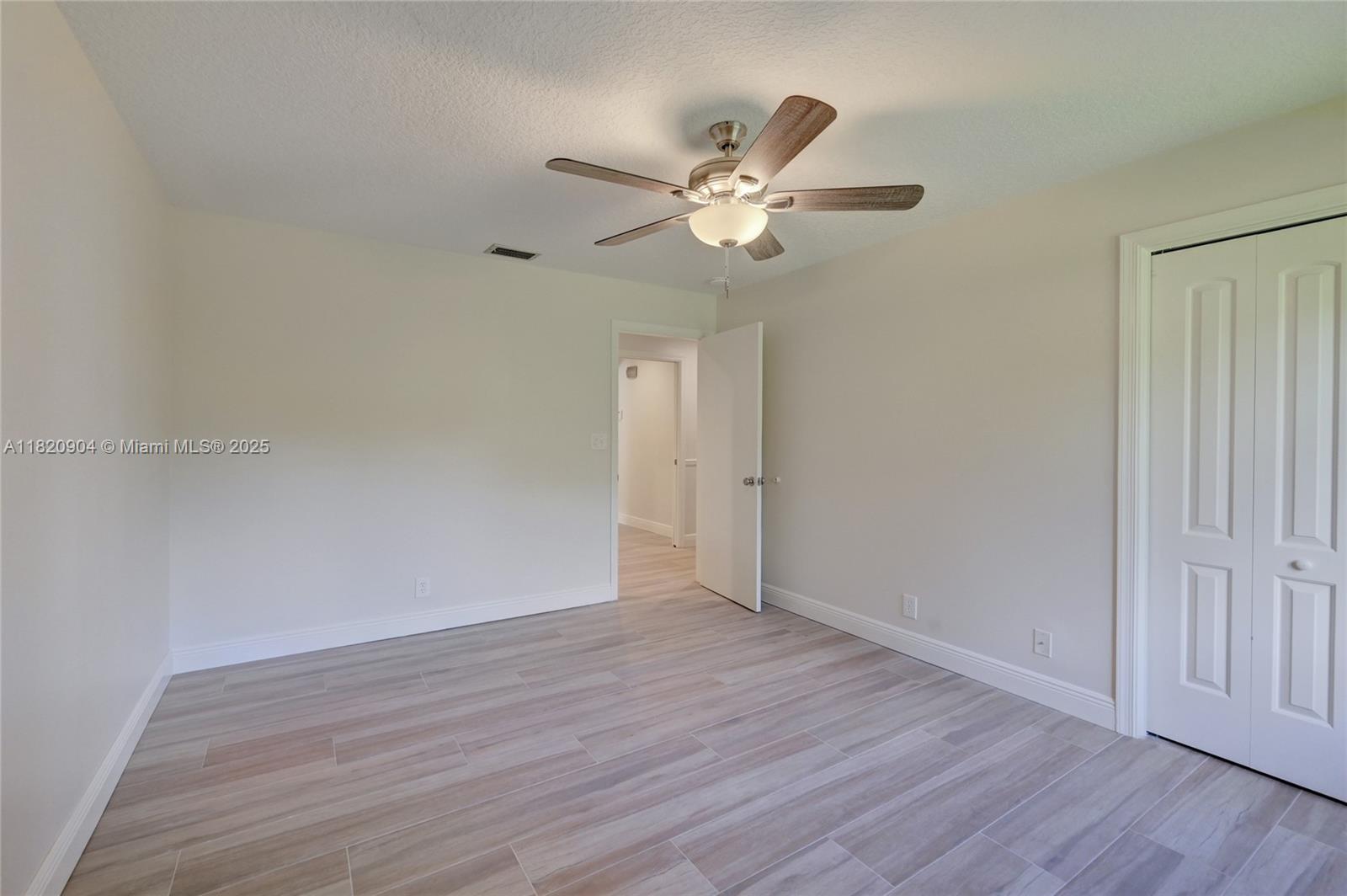 7120 Hialeah Ln # 7120