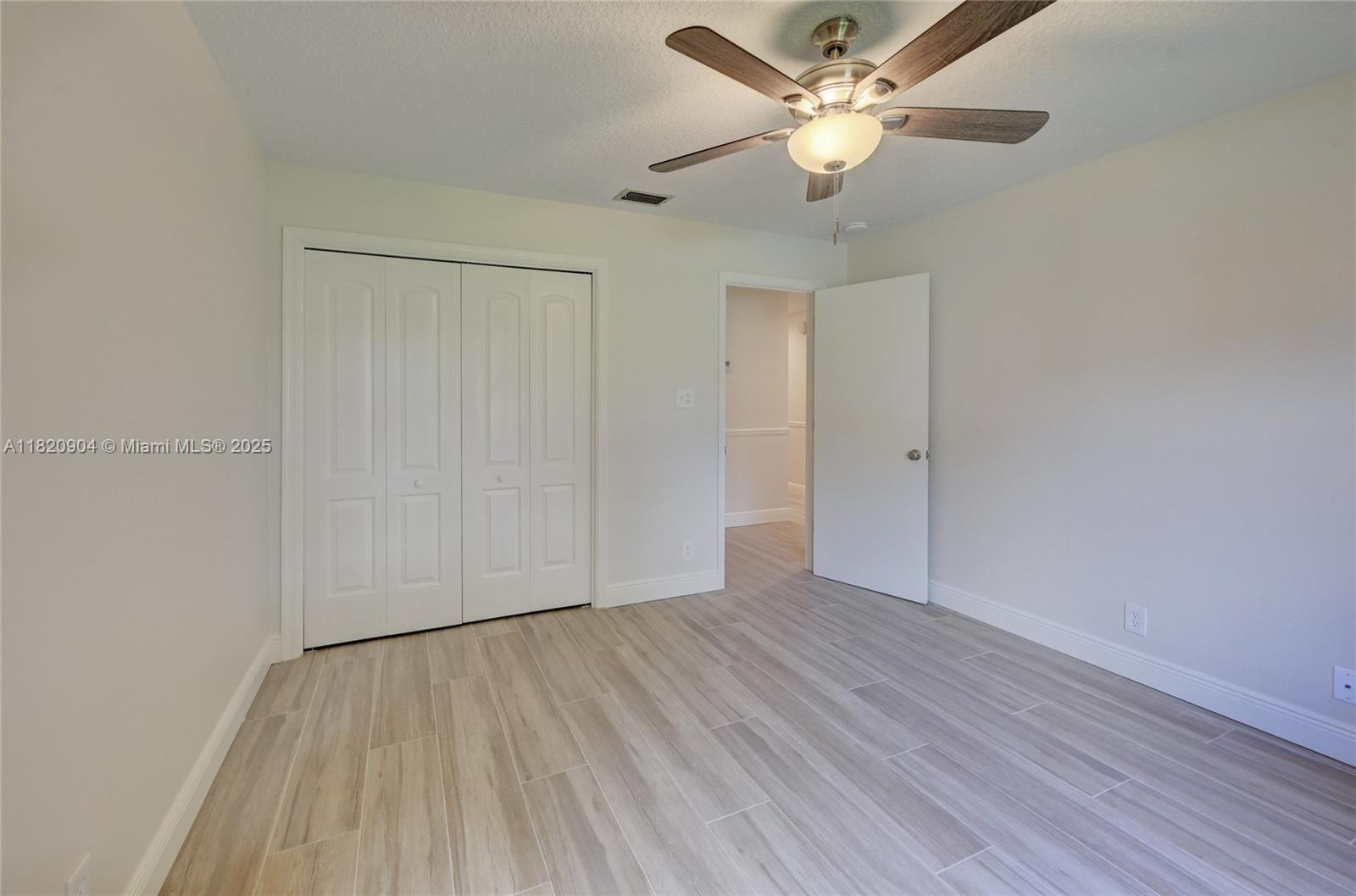 7120 Hialeah Ln # 7120