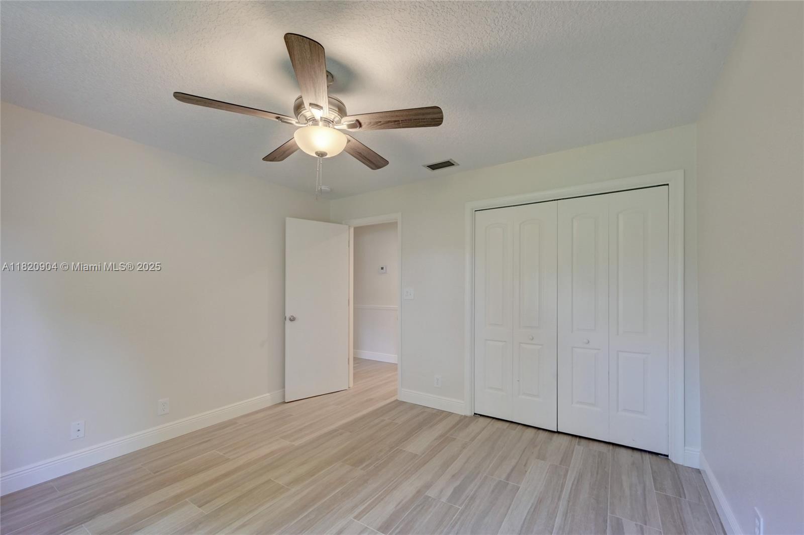 7120 Hialeah Ln # 7120